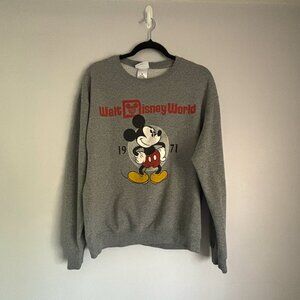 Walt Disney World Crew Neck Sweater Sz. M